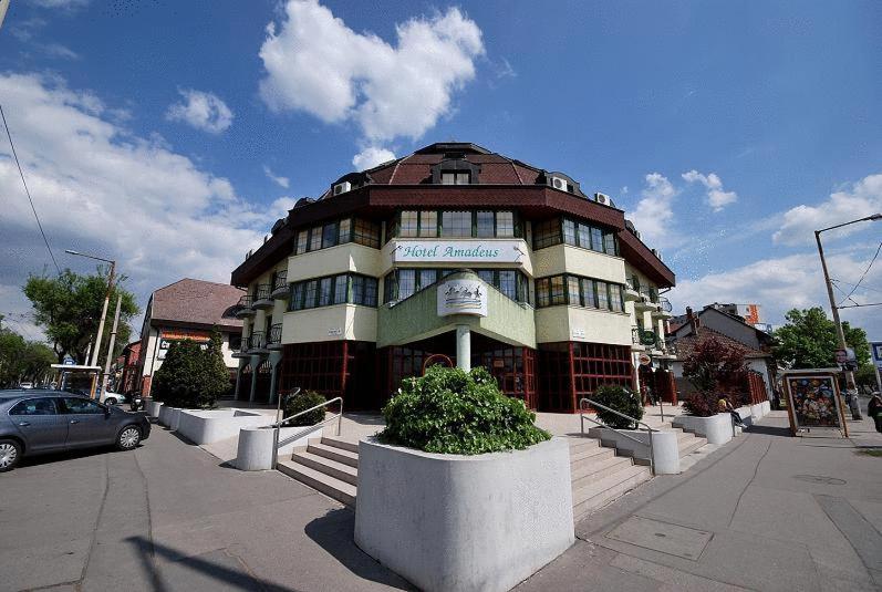 Hotel Amadeus 7/53
