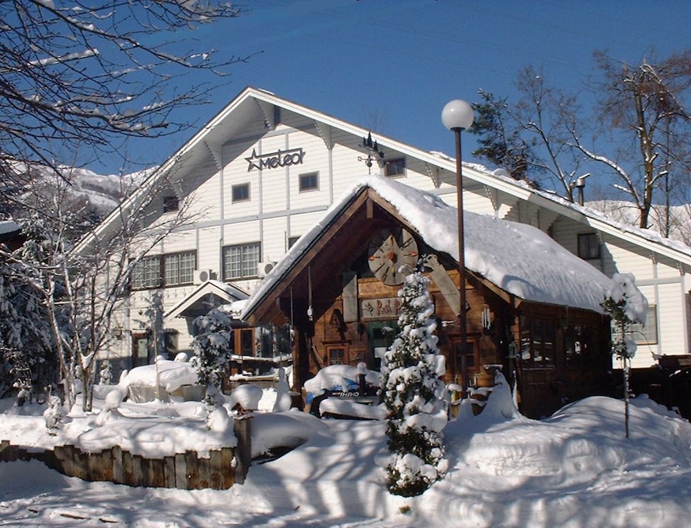 Hakuba Brownie Cottages & Condominiums 9/50