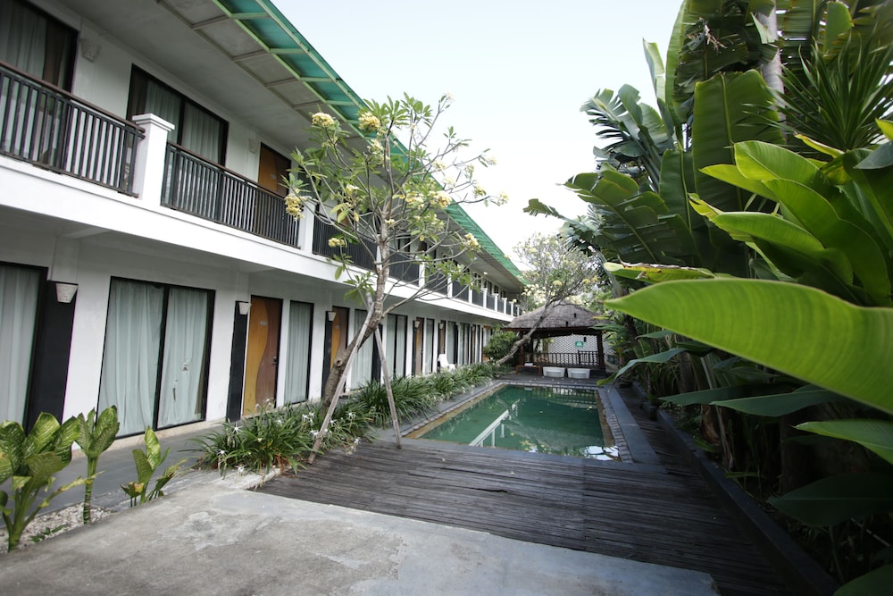 Grand Serela Kuta Bali 34/38