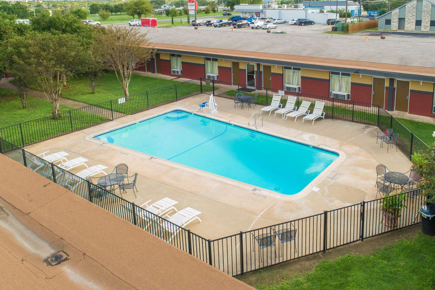 Rodeway Inn Georgetown TX 7/7