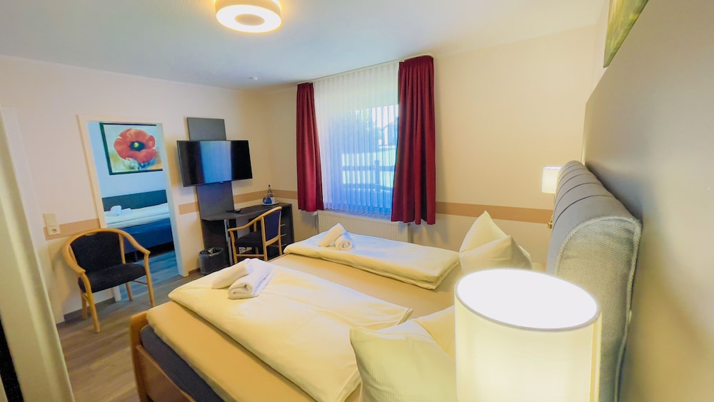 Hotel Schnehagen، فالزروده 27/50