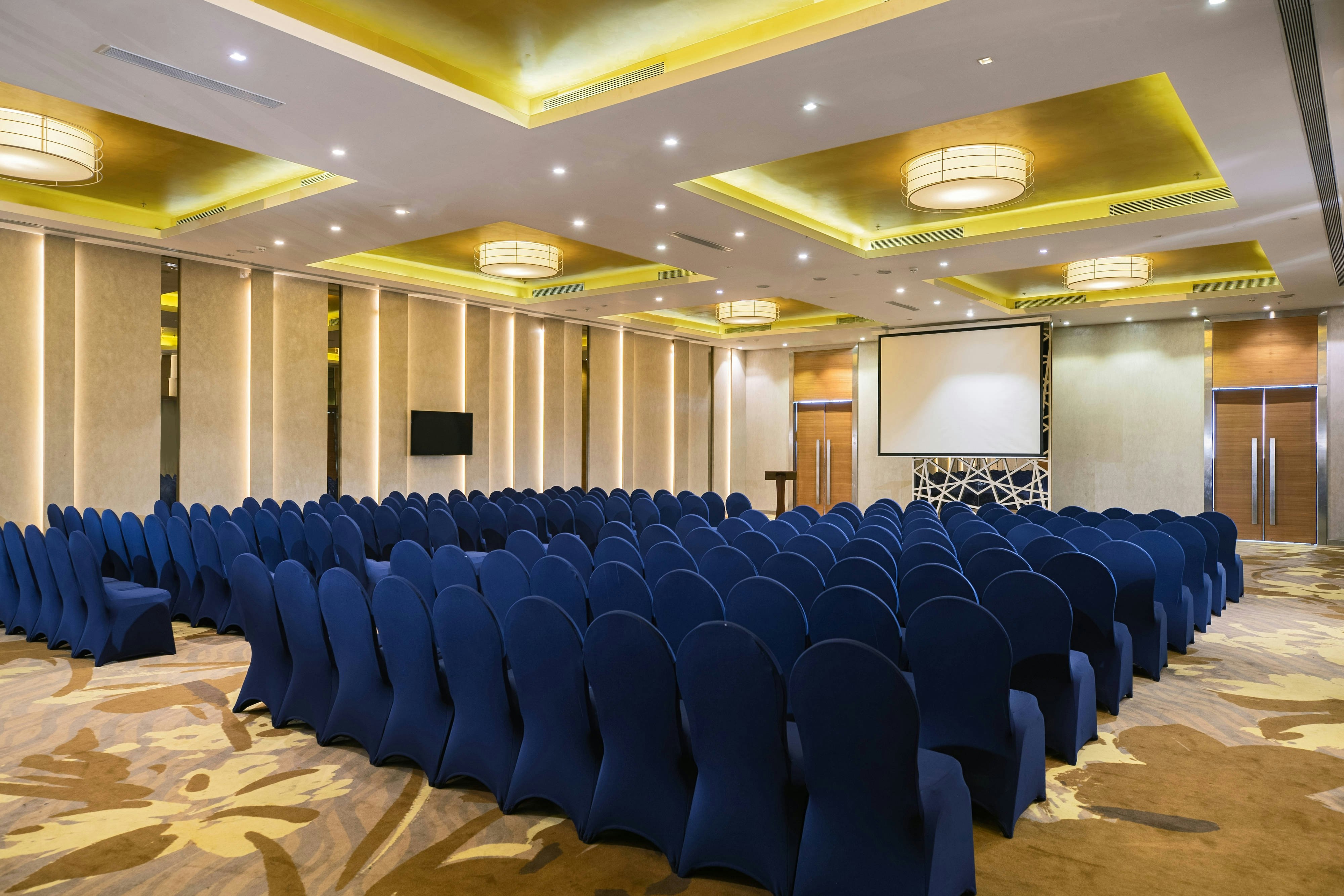 Renaissance Ahmedabad Hotel 46/53