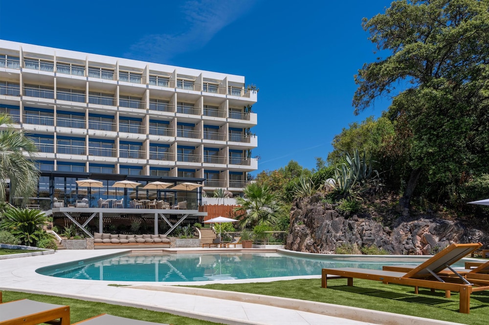 Luxotel Cannes 2/75