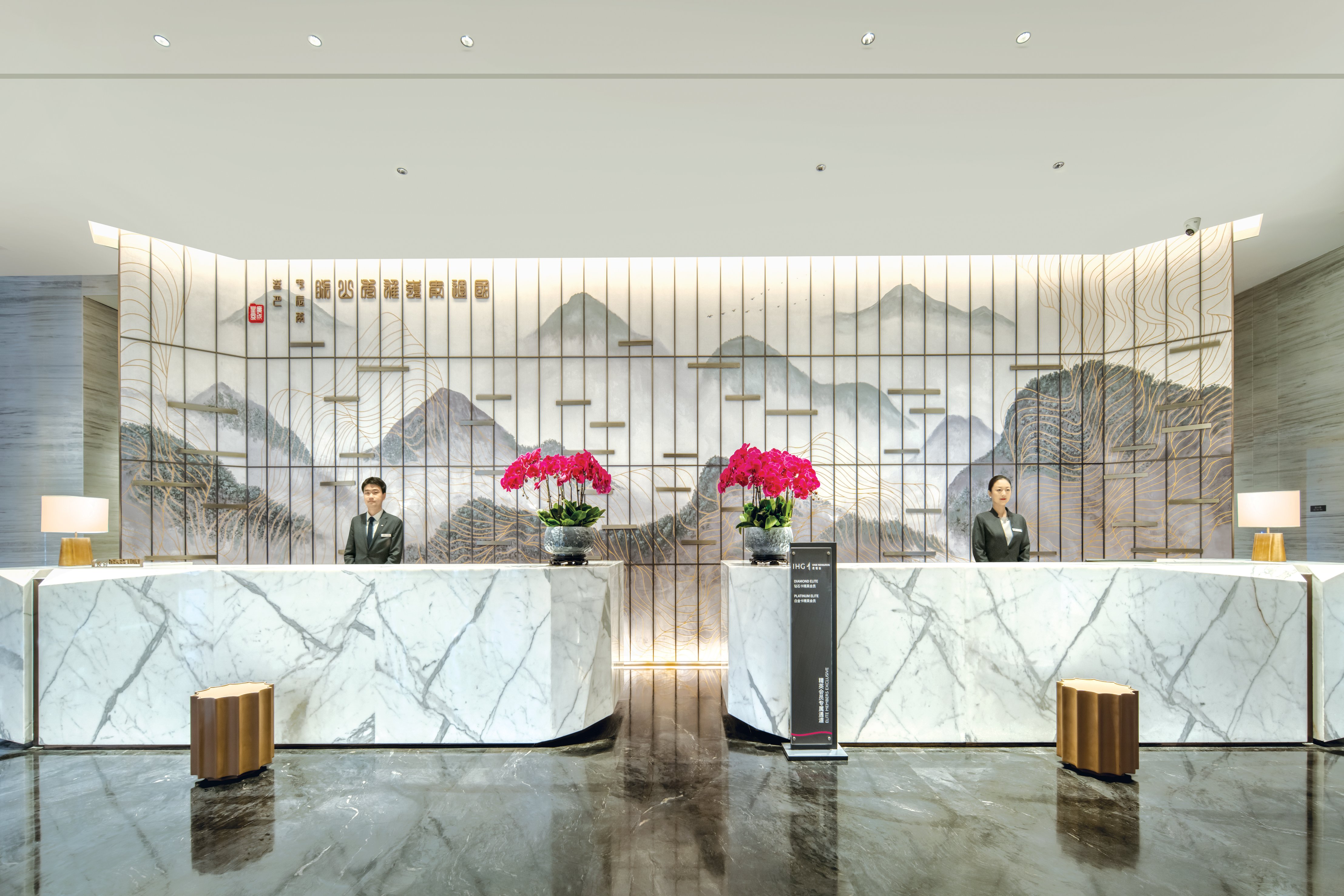 Crowne Plaza Xi'an Weiyang by IHG 7/50