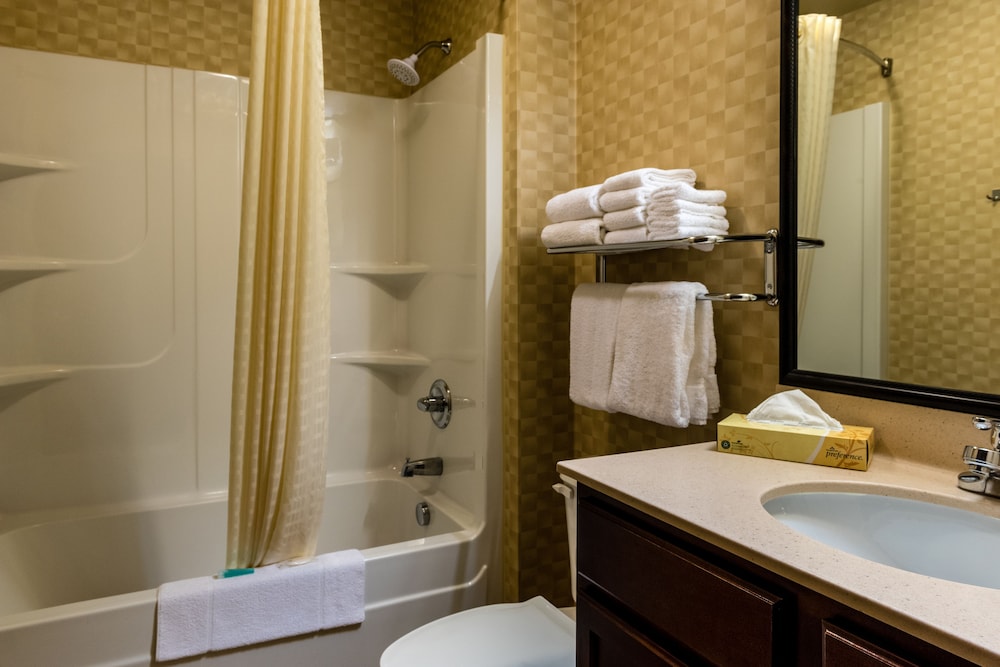 MainStay Suites St. Robert - Fort Leonard Wood 60/61