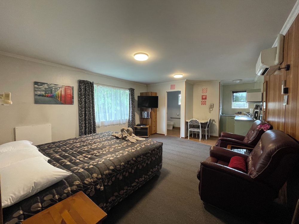 Alexandra Motor Lodge 27/70
