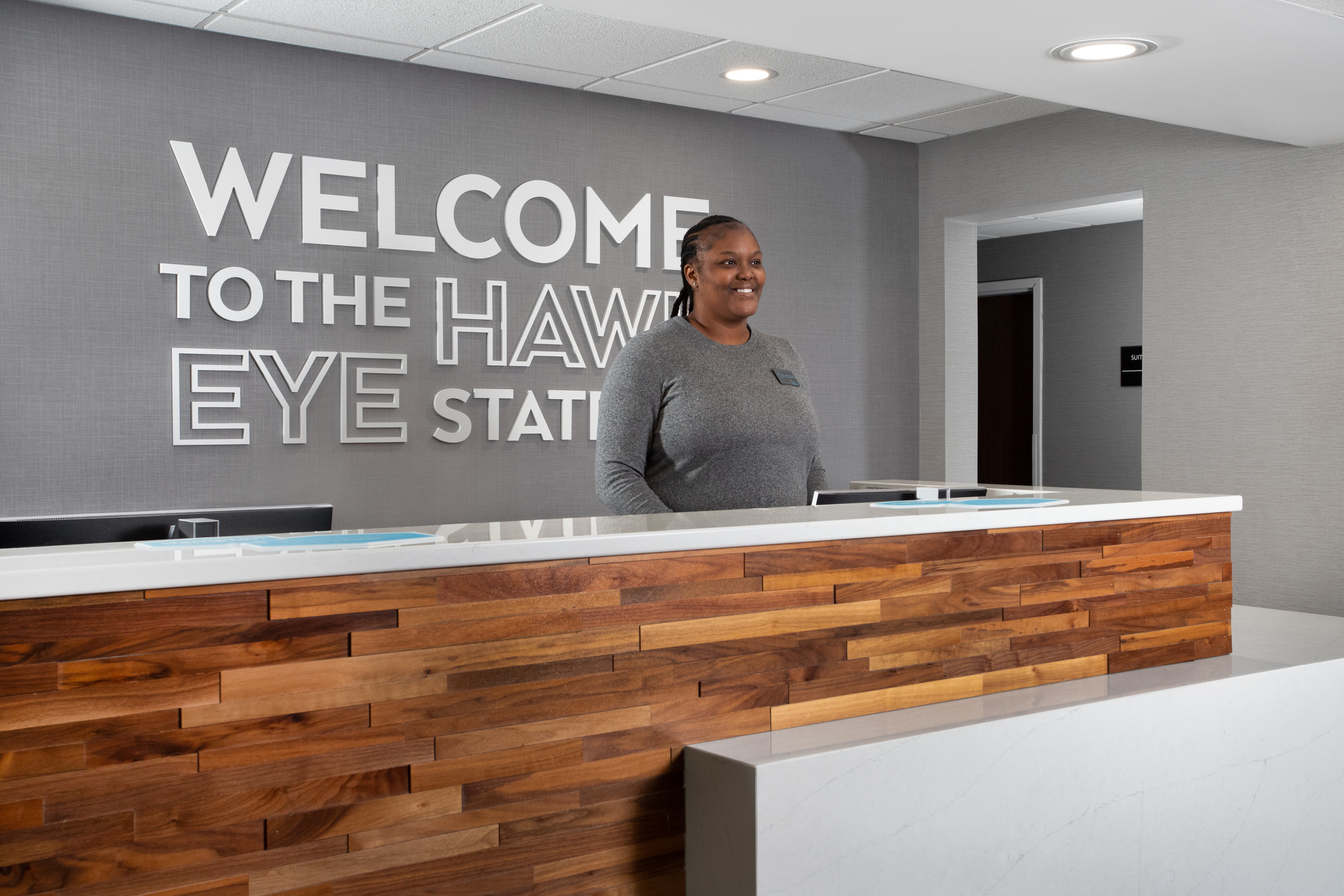 Holiday Inn Express Hotel Suites Clinton 6/50