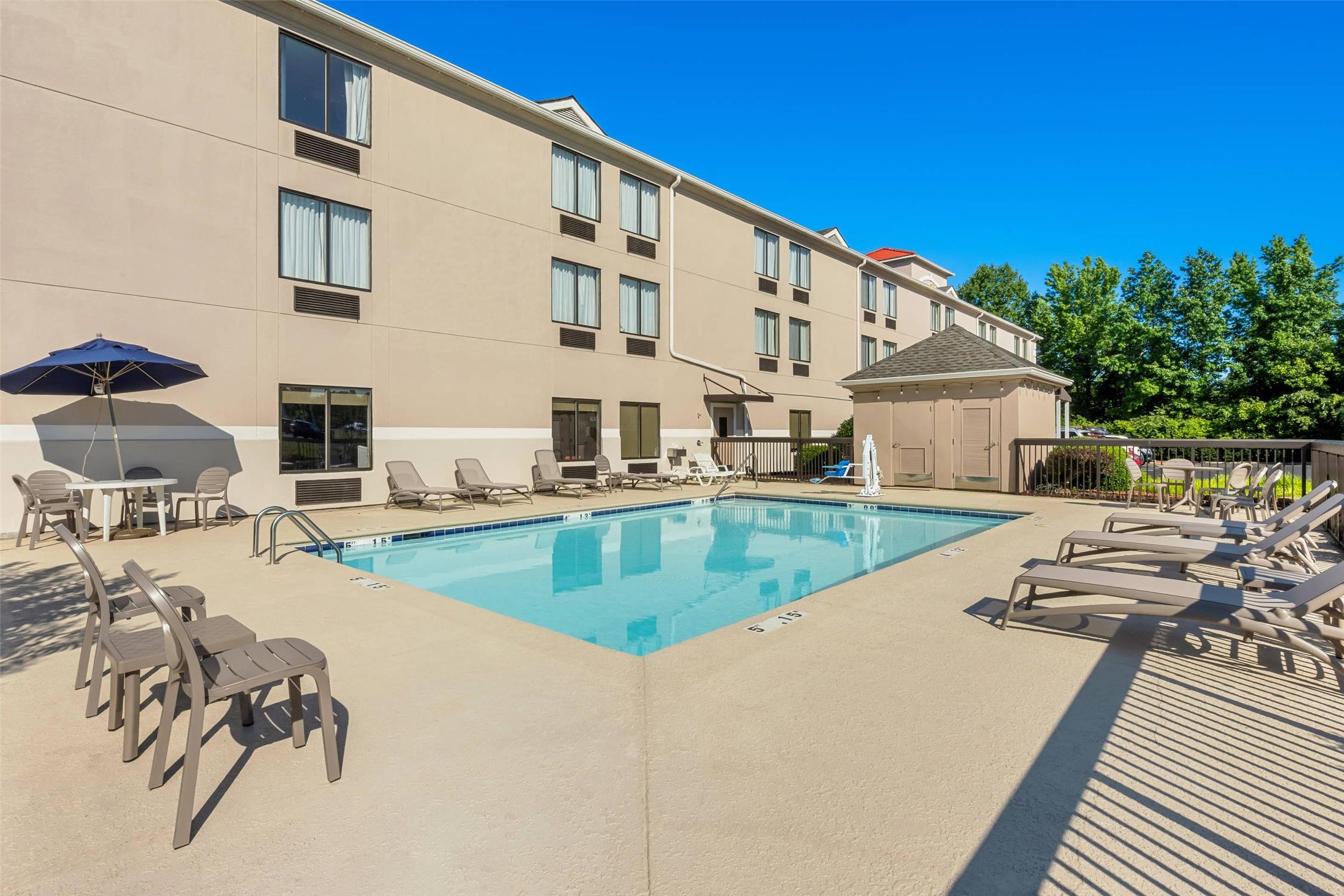 Comfort Inn and Suites Oxford South 19/19