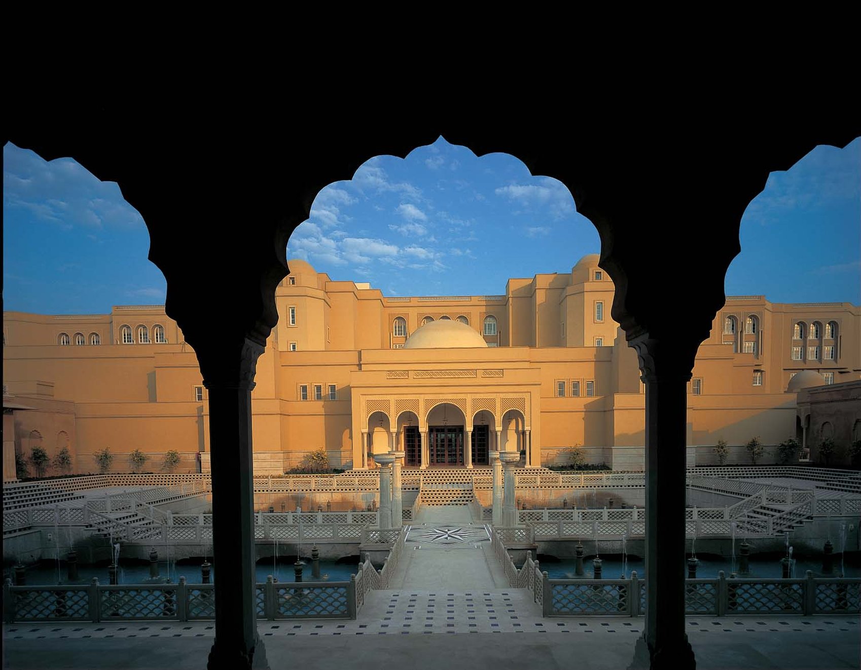 Oberoi Amarvilas 59/73