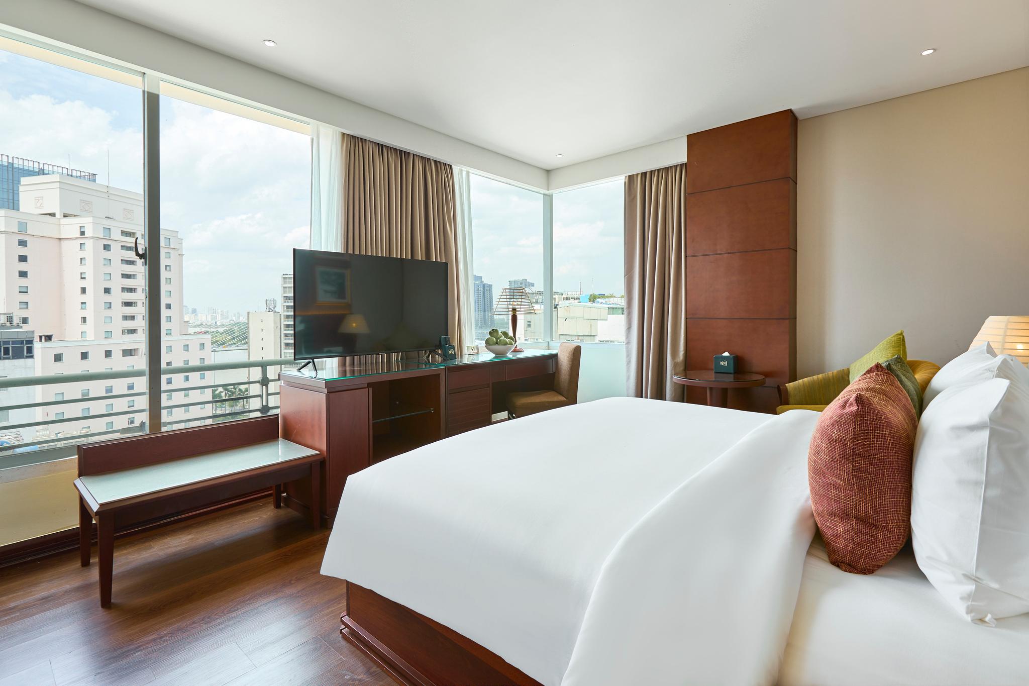 Grand City View