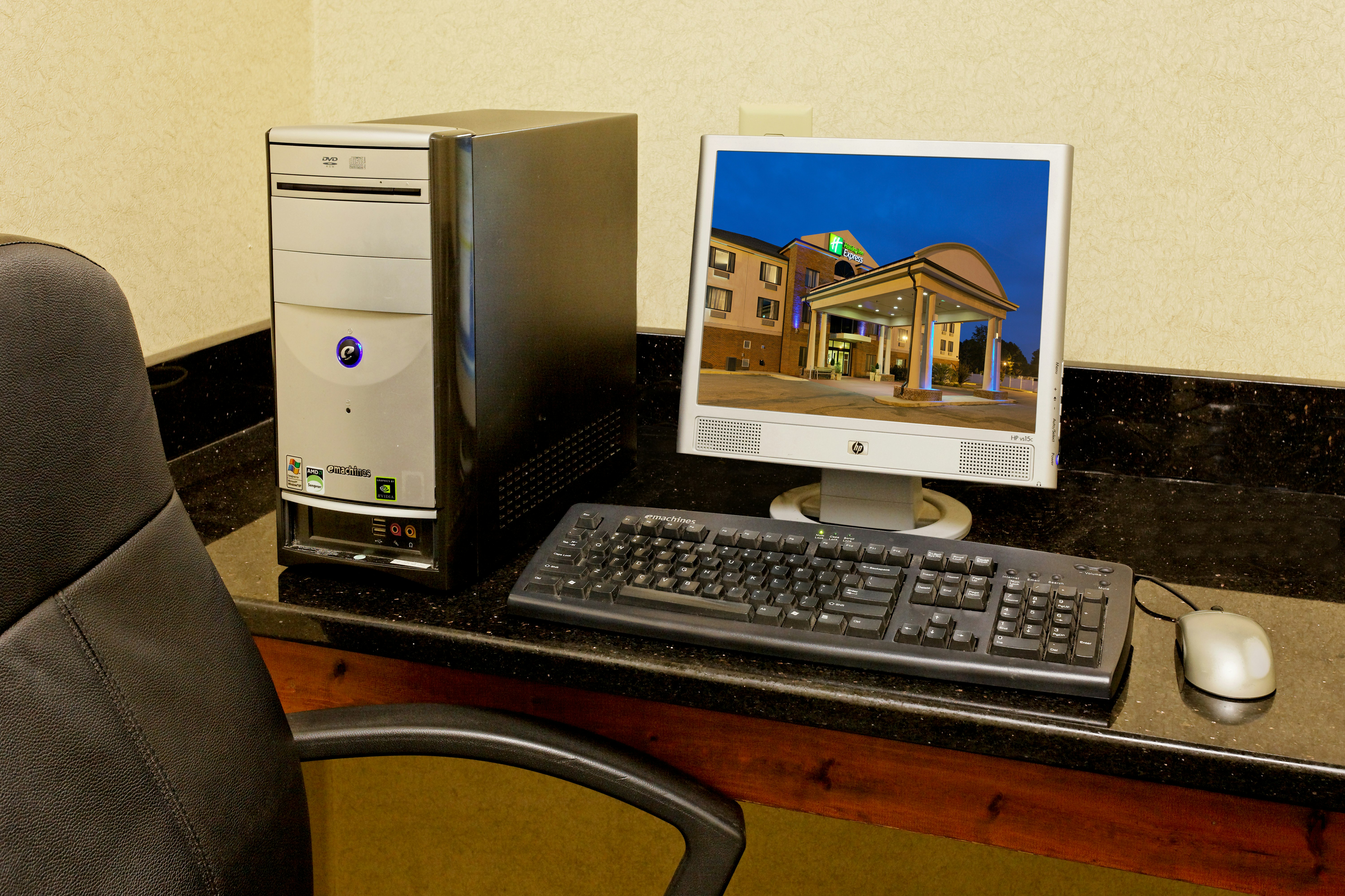 Holiday Inn Express Hotel And Suites Sylacauga 44/52
