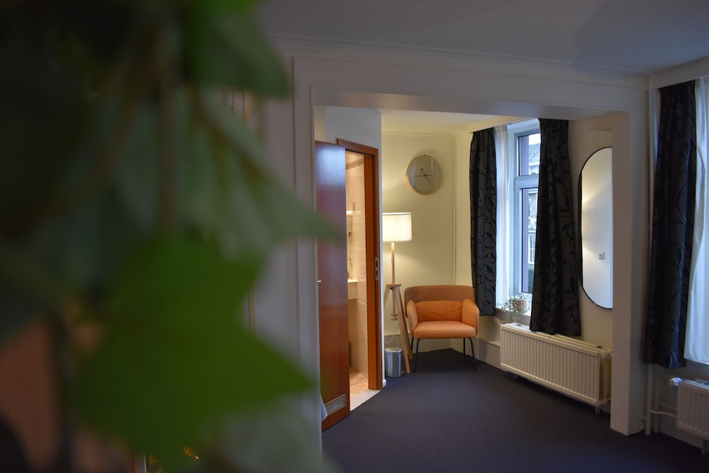 Hotel Atlanta 25/50
