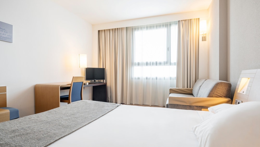 ROOM, SINGLE, DOUBLE BED