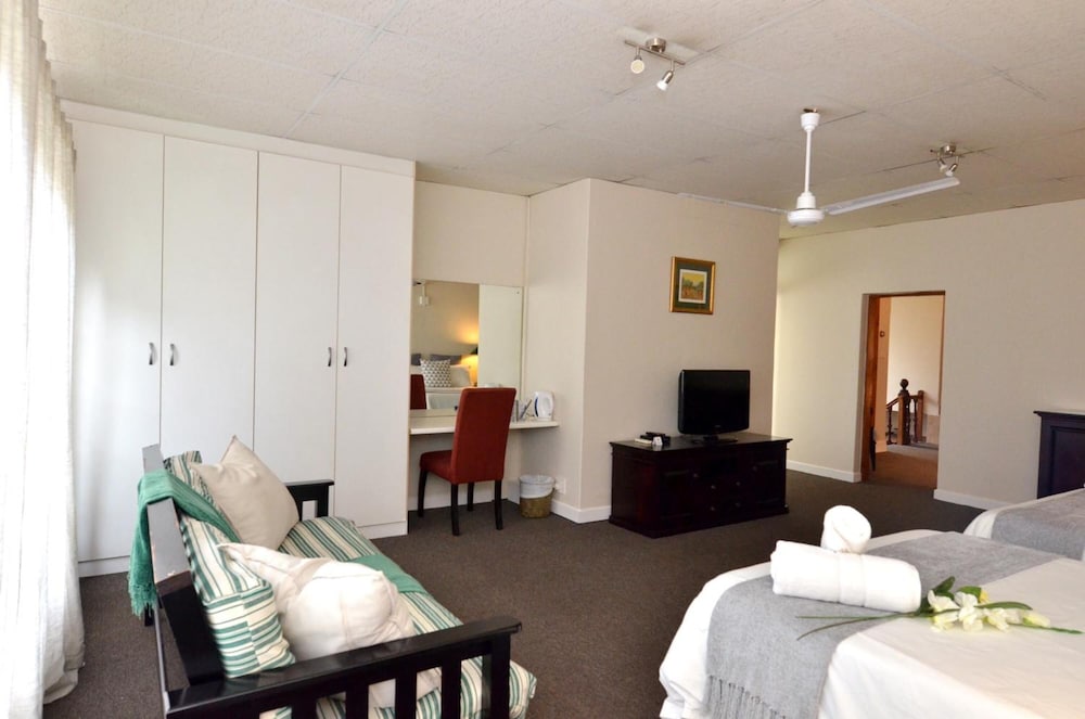 Madeline Grove Bed and Breakfast 18/48
