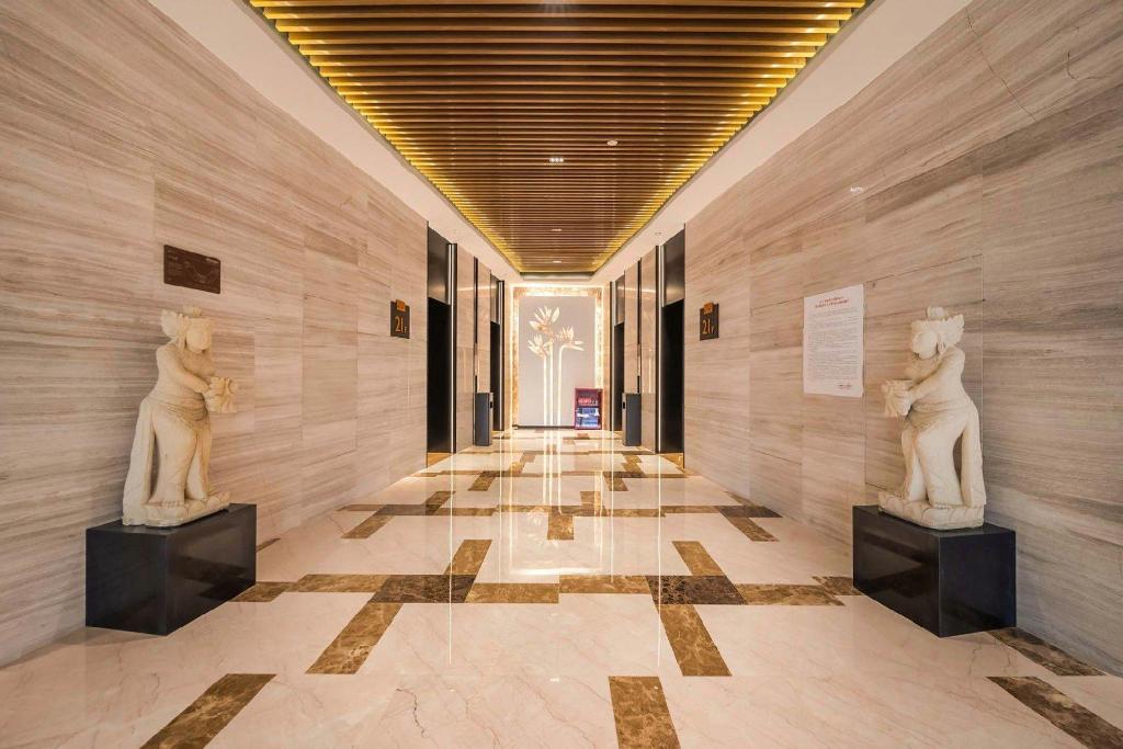 SSAW Boutique Hotel (Jiefangbei Hongya Cave Branch) 50/79