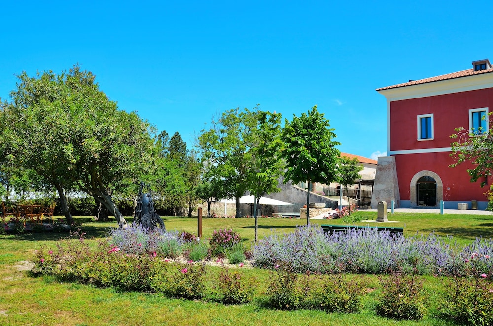 Tenuta Duca Marigliano Boutique Hotel 54/61