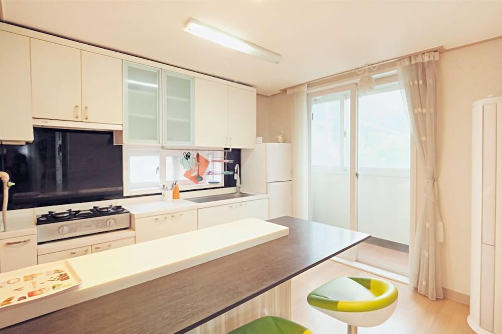 Gapyeong Apple Lodge Pension 48/50