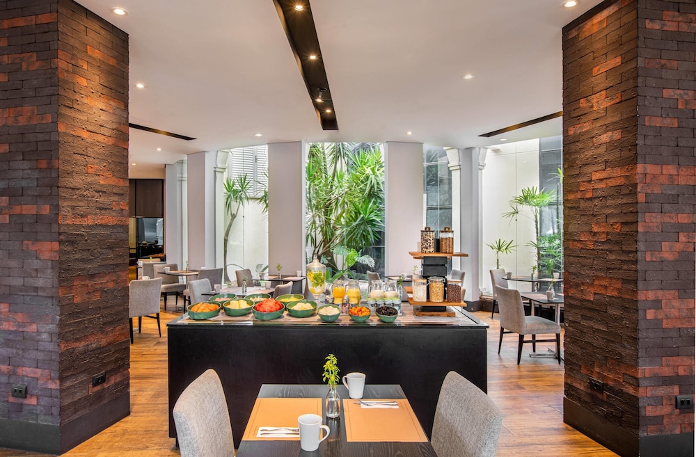 Melia Ibirapuera 64/77
