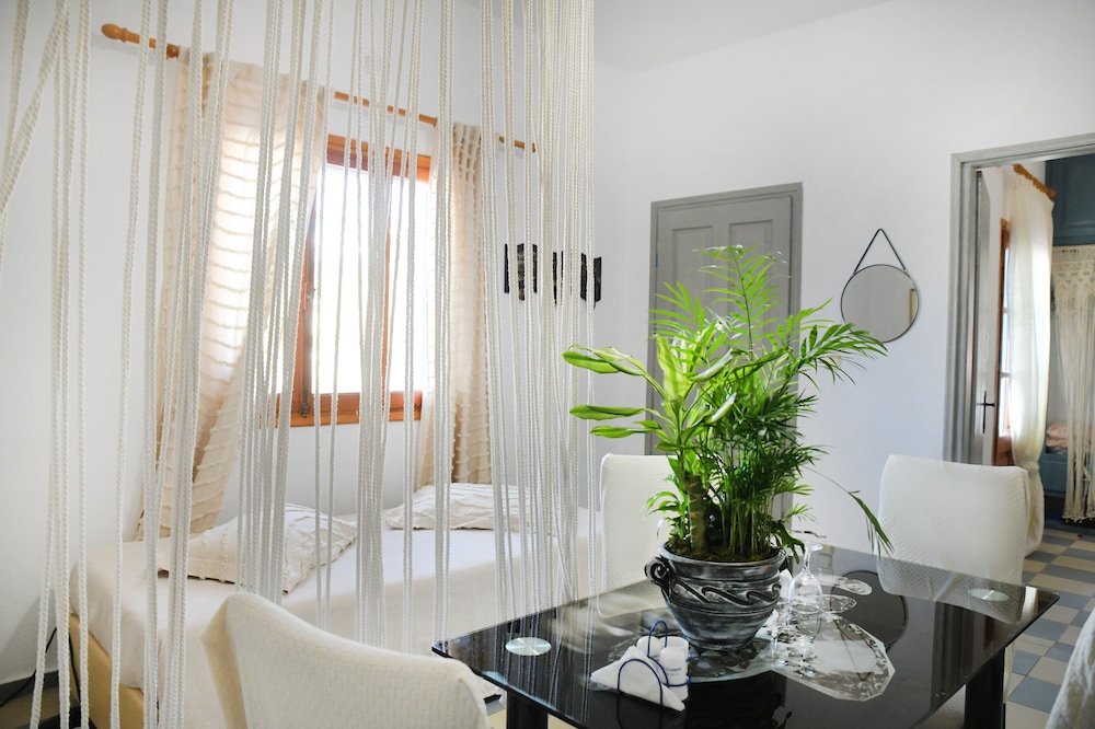 Panorama Studios & Apartments 43/66