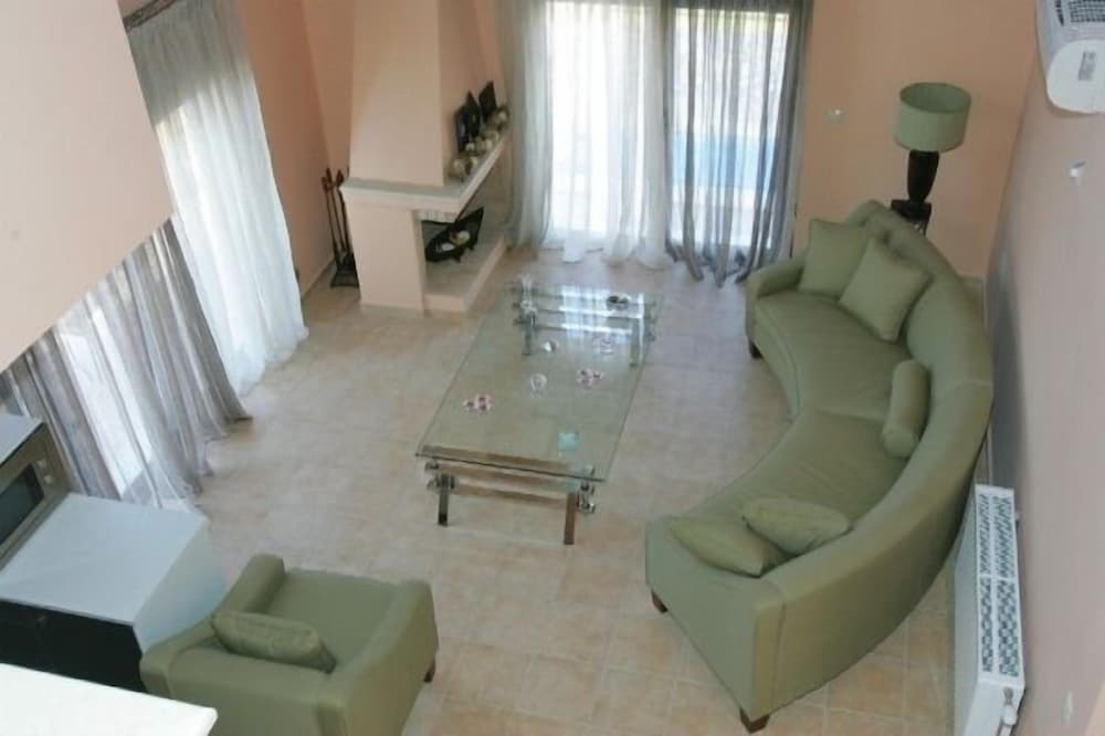 Erofili Villas 20/50