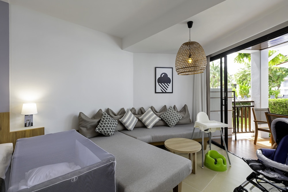 Sunwing Kamala Beach 36/56