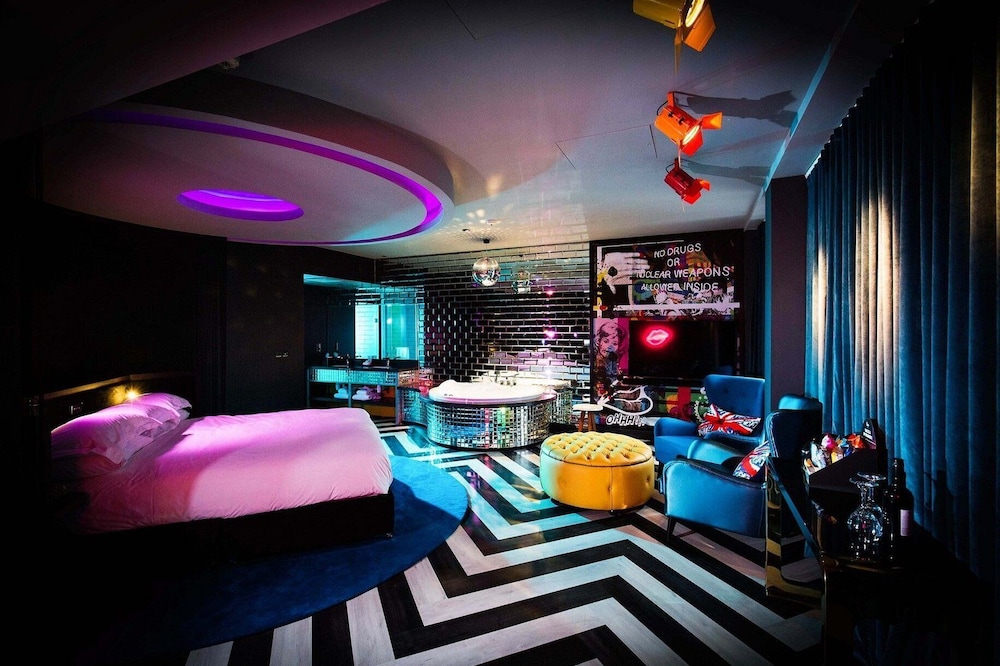 Malmaison Birmingham 55/68