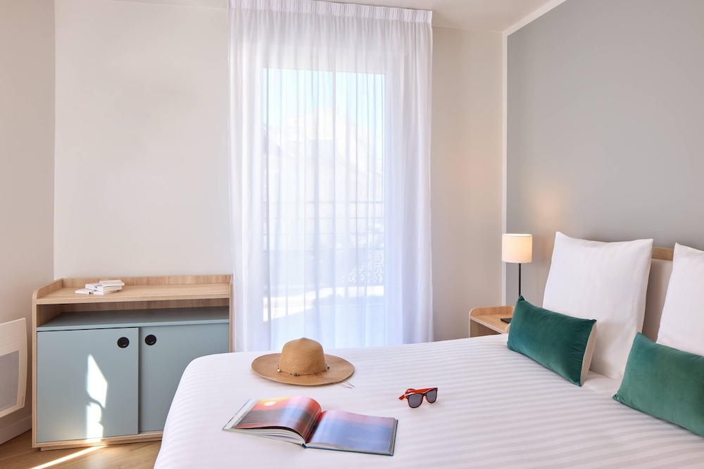 Quality Aparthotel Cherbourg 15/50