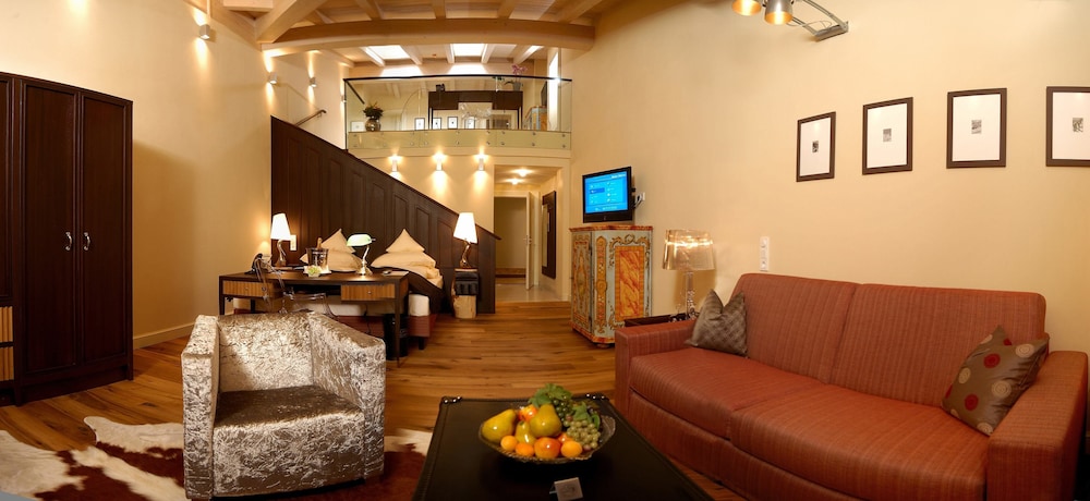 Hotel Alpine Palace 30/50