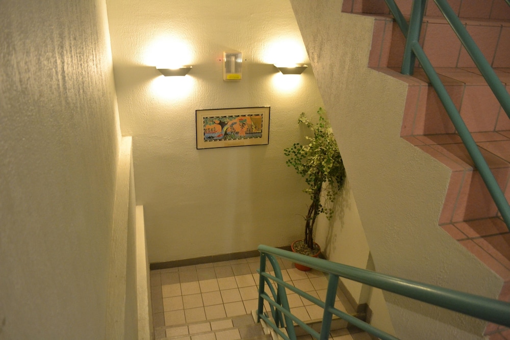 West Plaza Hotel Desekel 22/43