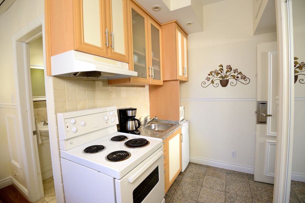 Parc Suites Hotel 2/50