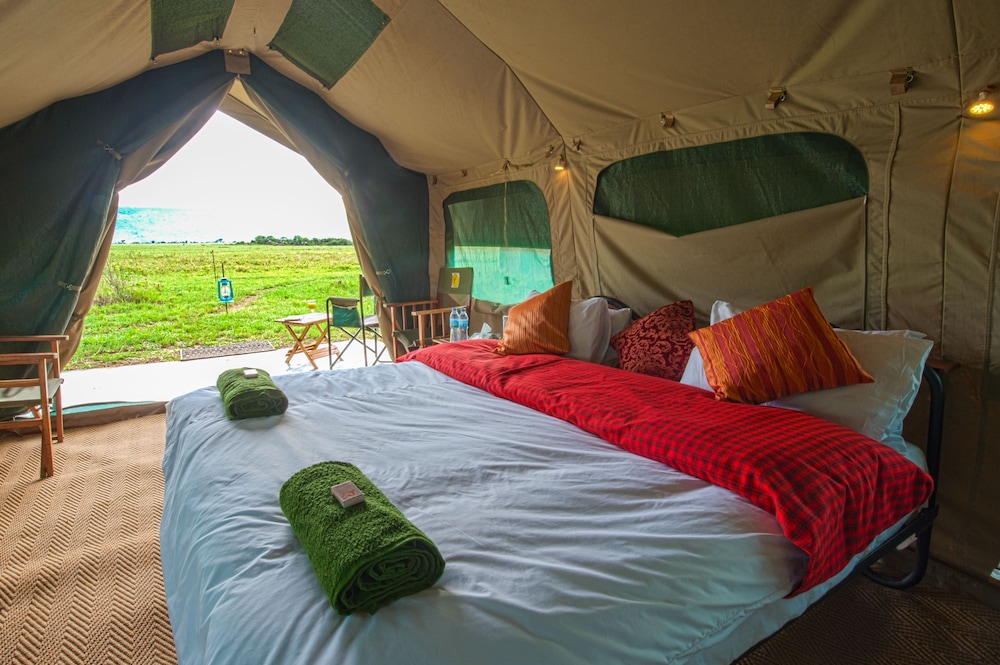 Kananga Special Tented Camp 7/50