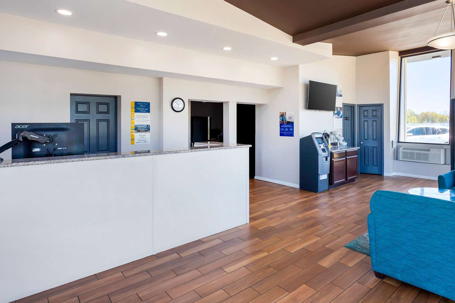 Days Inn by Wyndham Wrightstown 6/50
