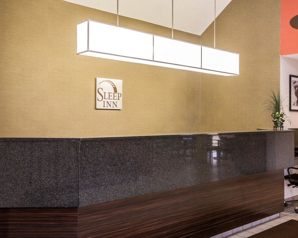 Sleep Inn Pelham Oak Mountain 17/40