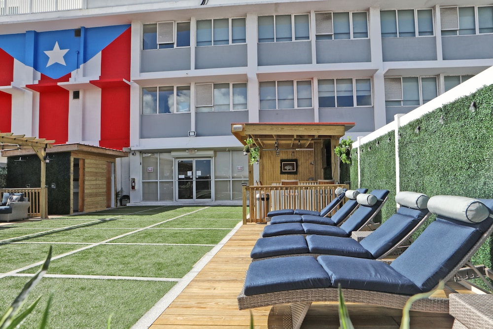San Juan Airport Hotel 7/47