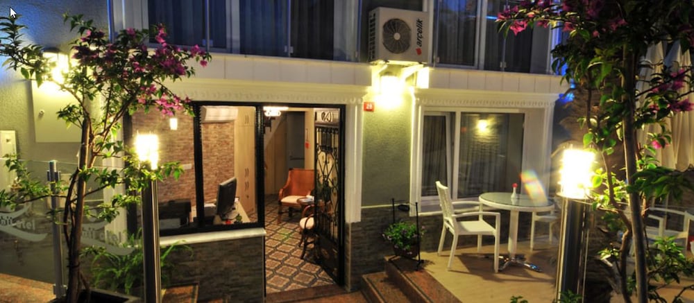 Ada Sahil Otel 3/12
