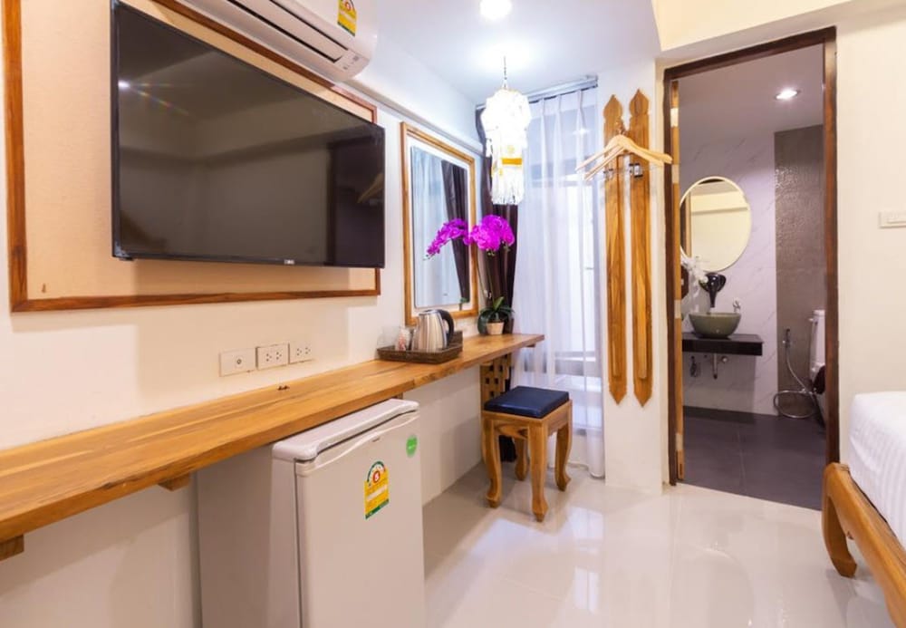 Anumat Premium Budget Hotel 22/22
