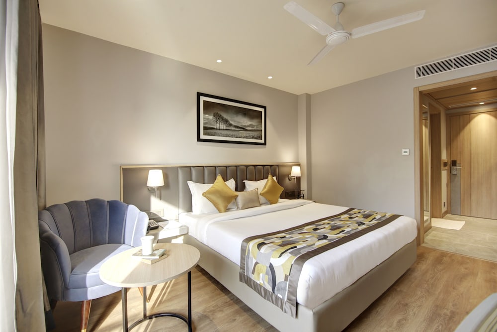 East Park Inn 15/50
