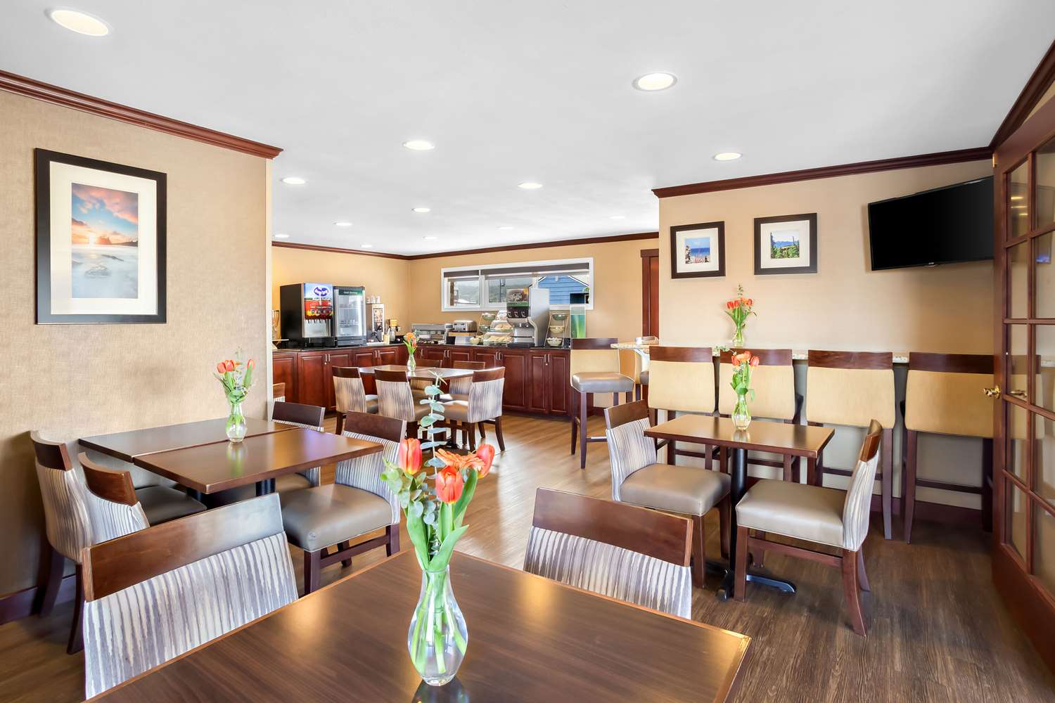 Quality Inn Port Angeles - near Olympic National Park 6/12