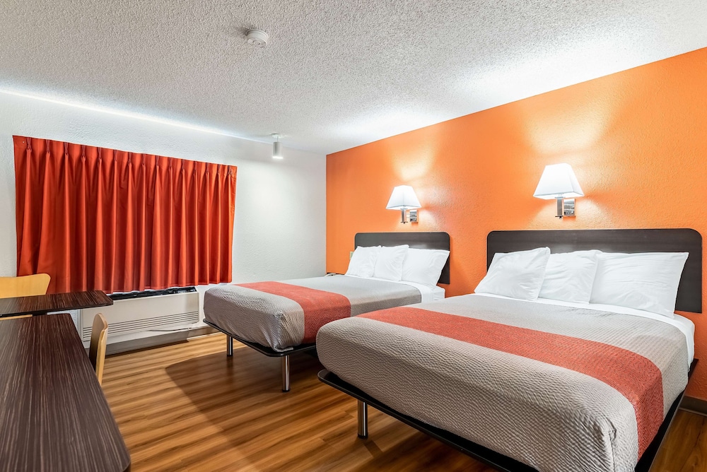 Motel6 Winslow, AZ 18/60