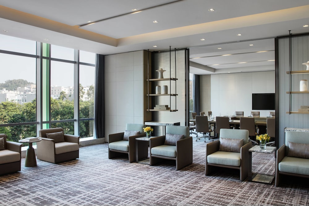 Courtyard by Marriott Shenzhen Northwest 23/43