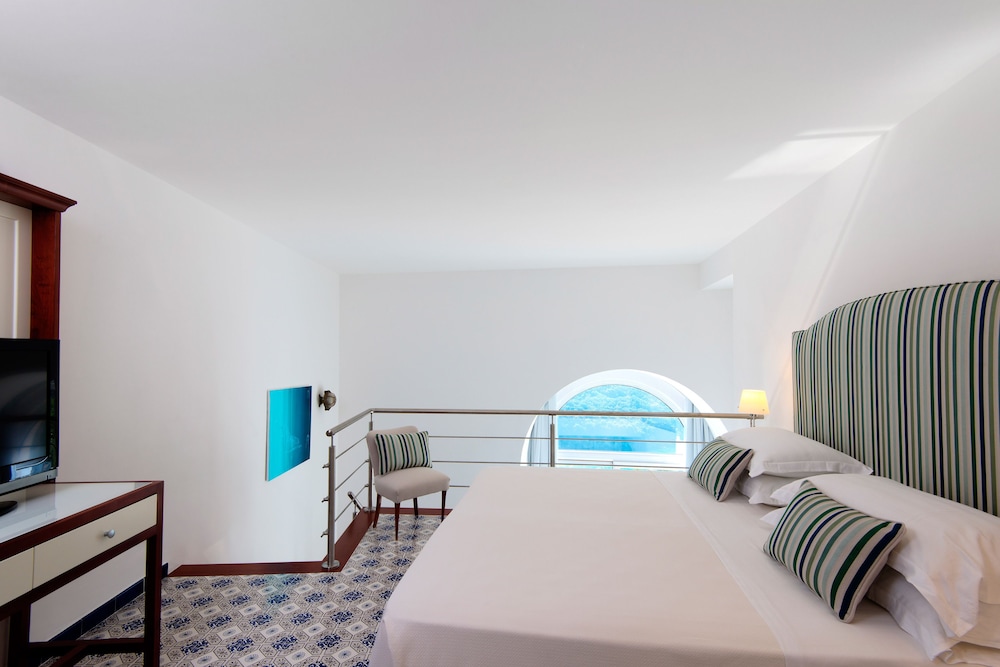 Albergo San Montano 21/54