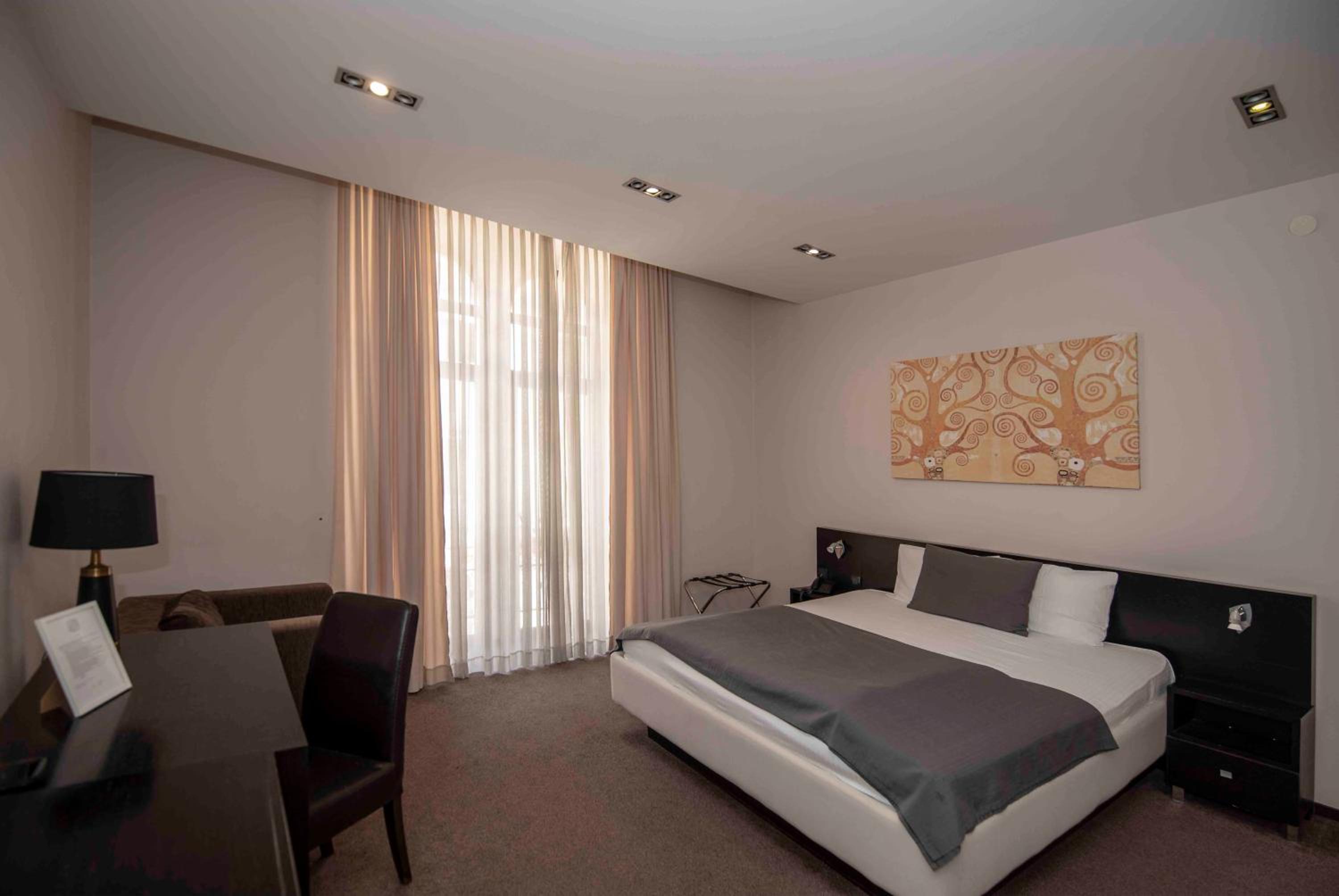 Hotel Platani 16/55