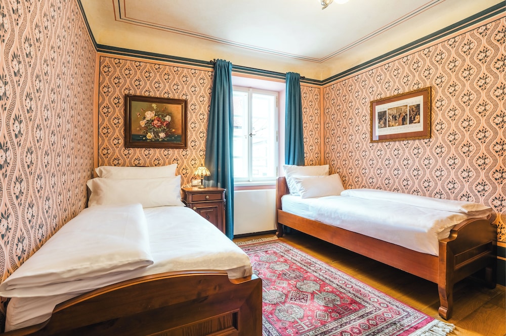Hotel Latran 14/52