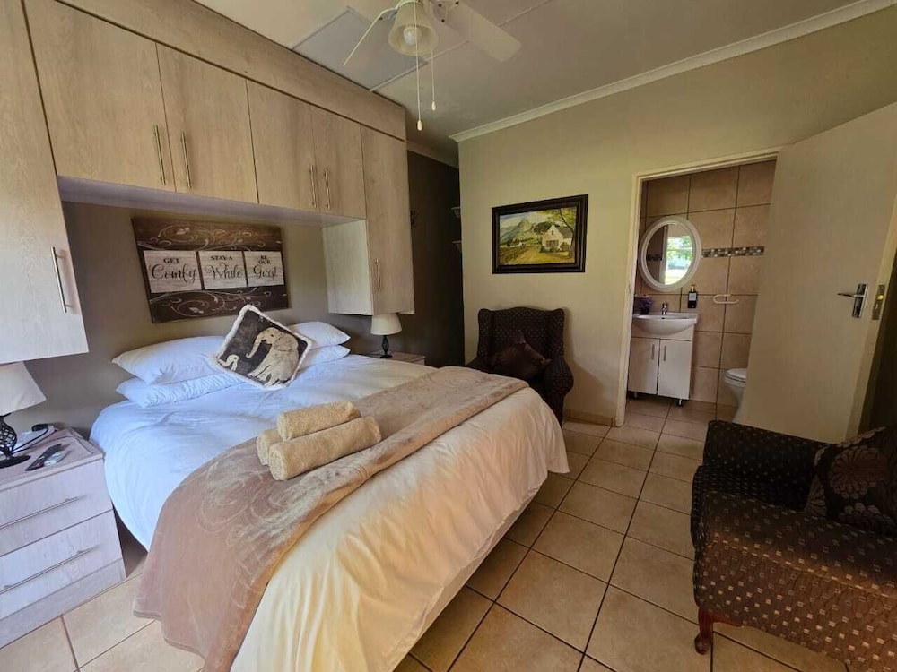 Aloe Tree Guest House 4/48