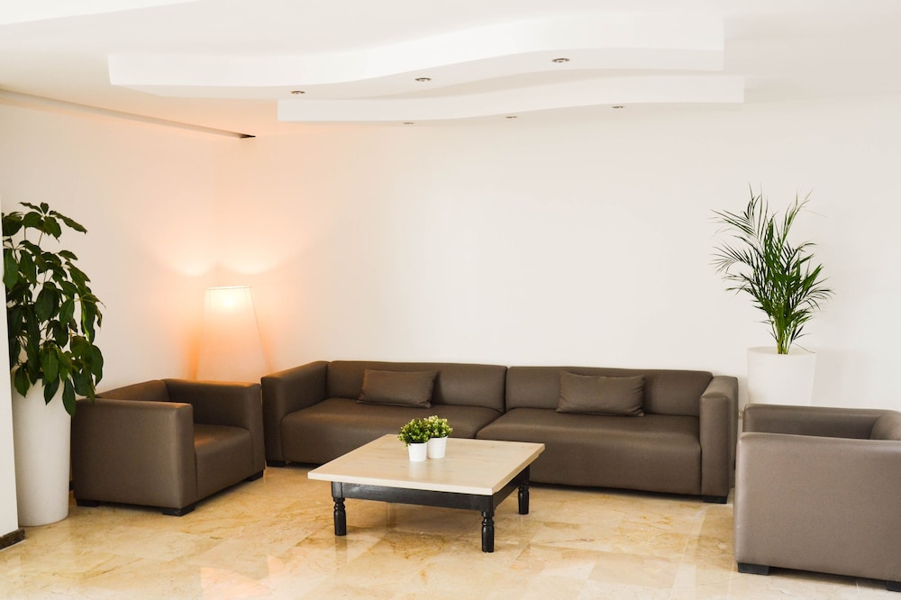 Azur Hotel 27/35