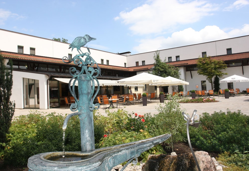 Hotel Chrysantihof 49/51