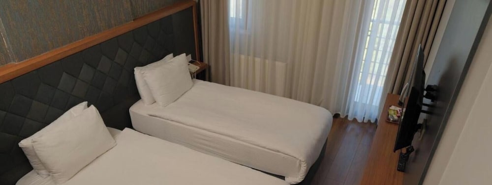 Camlik Hotel Yozgat 12/26