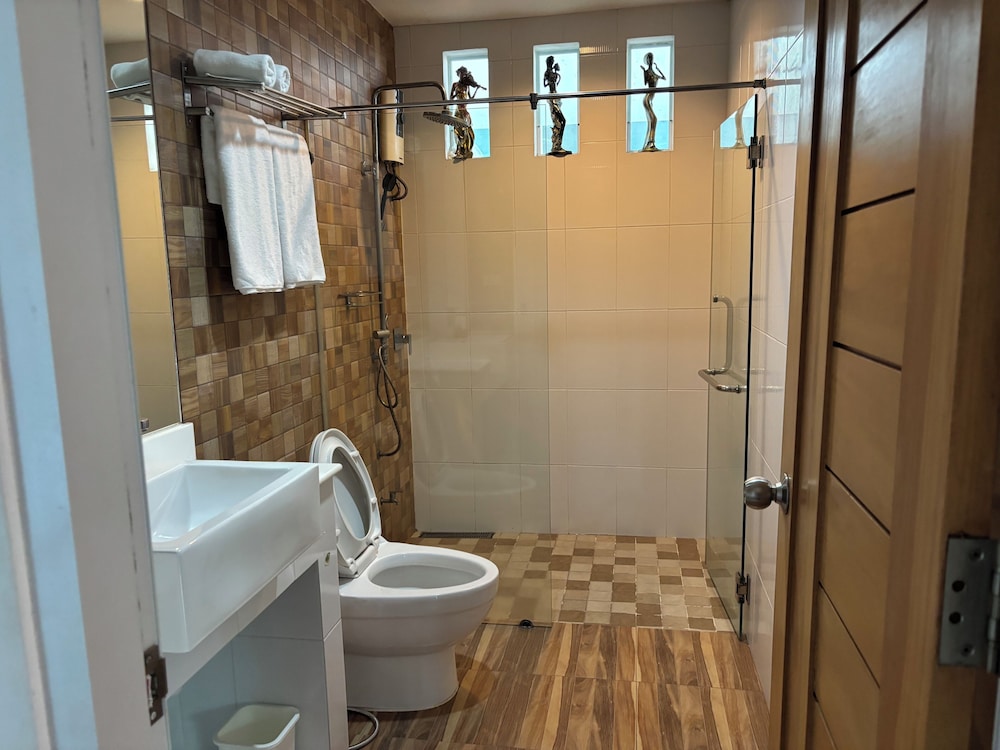Abani Jomtien Inn 46/50