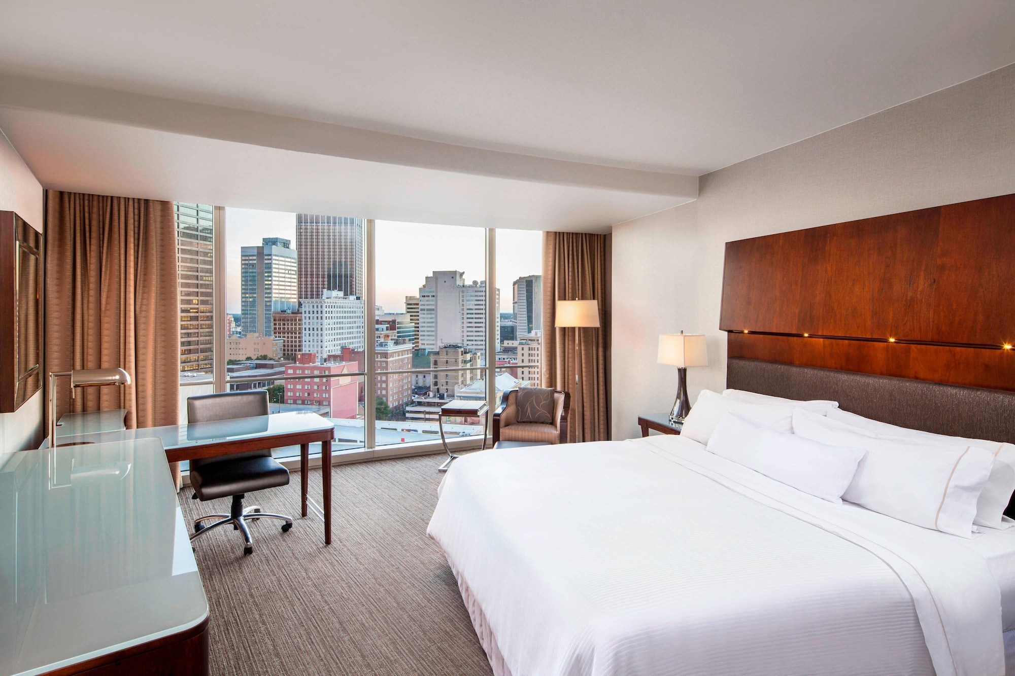 Room at The Westin Peachtree Plaza Atlanta, ATLANTA - GA