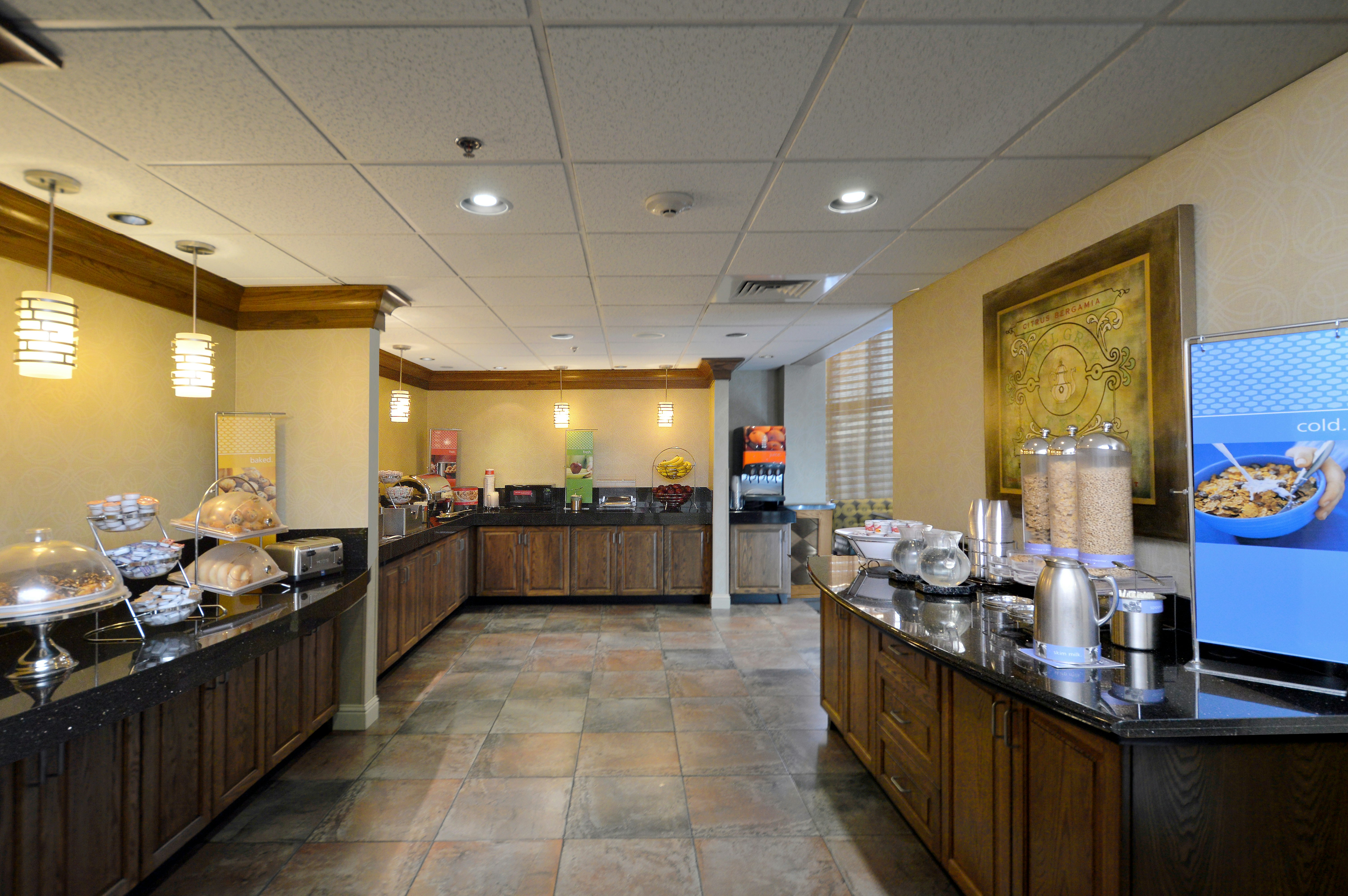Hampton Inn Suites Carson City 9/56